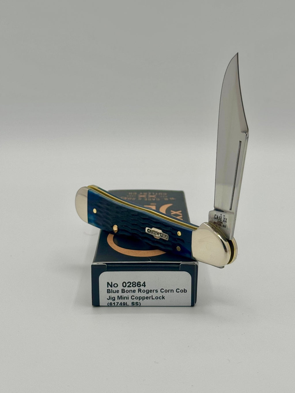 Case XX 02864 Blue Bone Mini CopperLock — closed on Case box