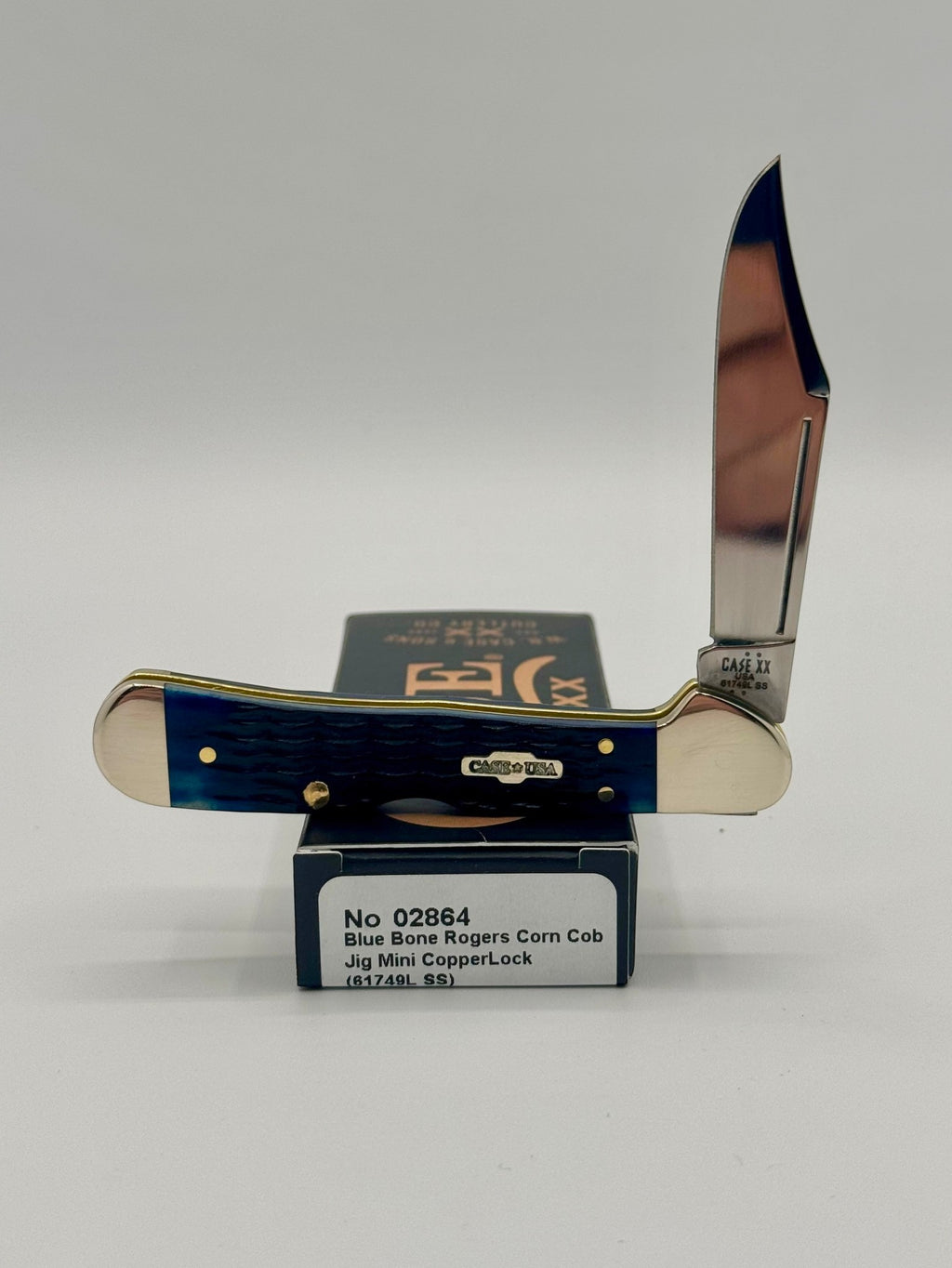 Case XX 02864 Blue Bone Mini CopperLock — open on Case retail box