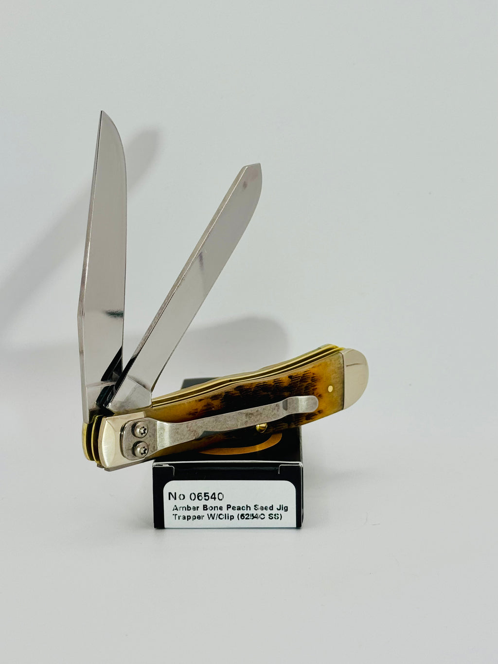 Case XX 06540 Amber Bone Peach Seed Jig Trapper with Pocket Clip, photo 5