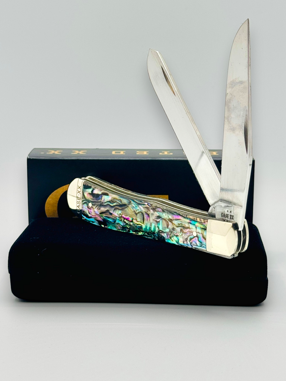Case XX 12000 Genuine Abalone Trapper with Felt Box — photo 2