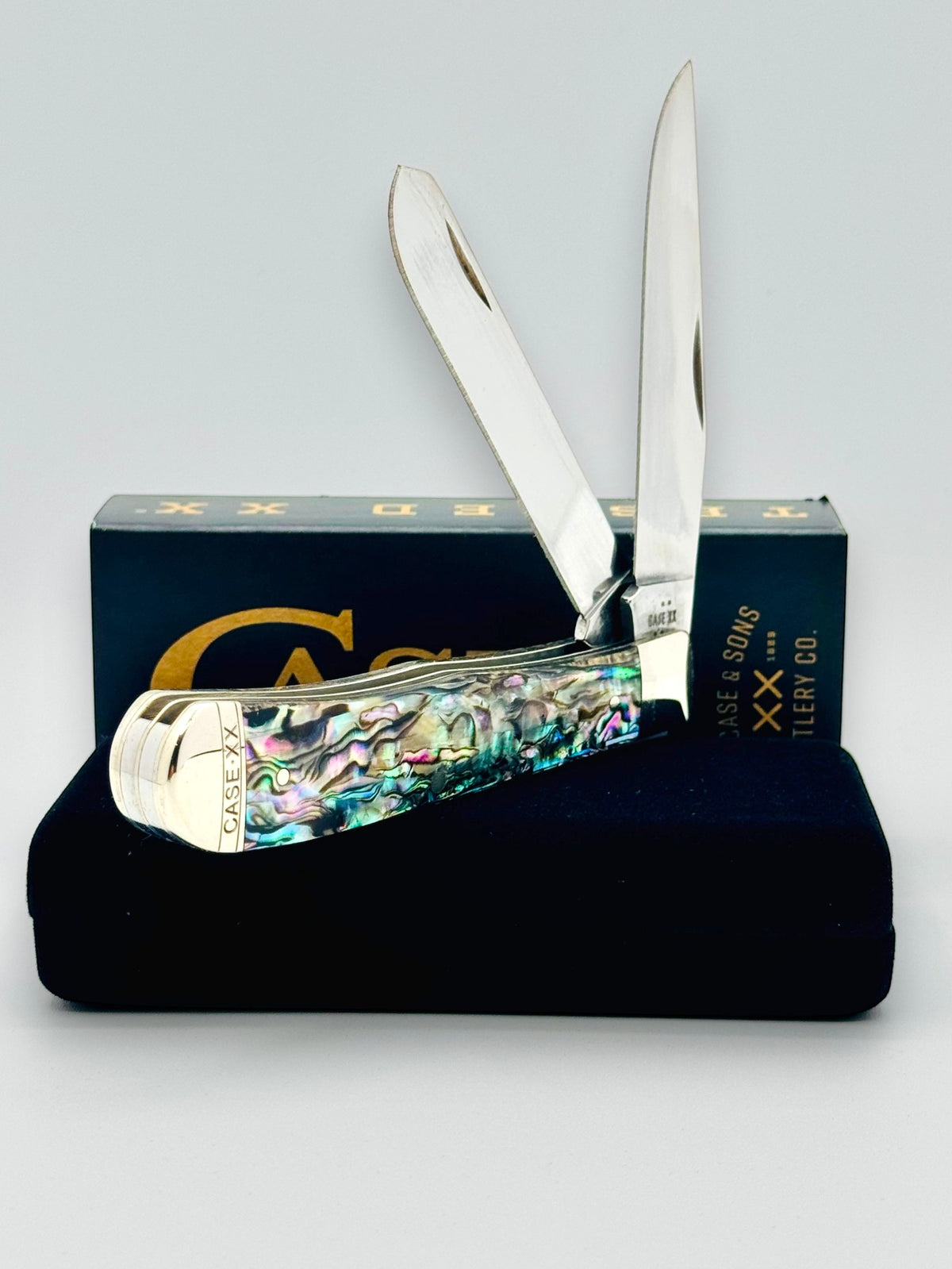 Case XX 12000 Genuine Abalone Trapper with Felt Box — photo 3