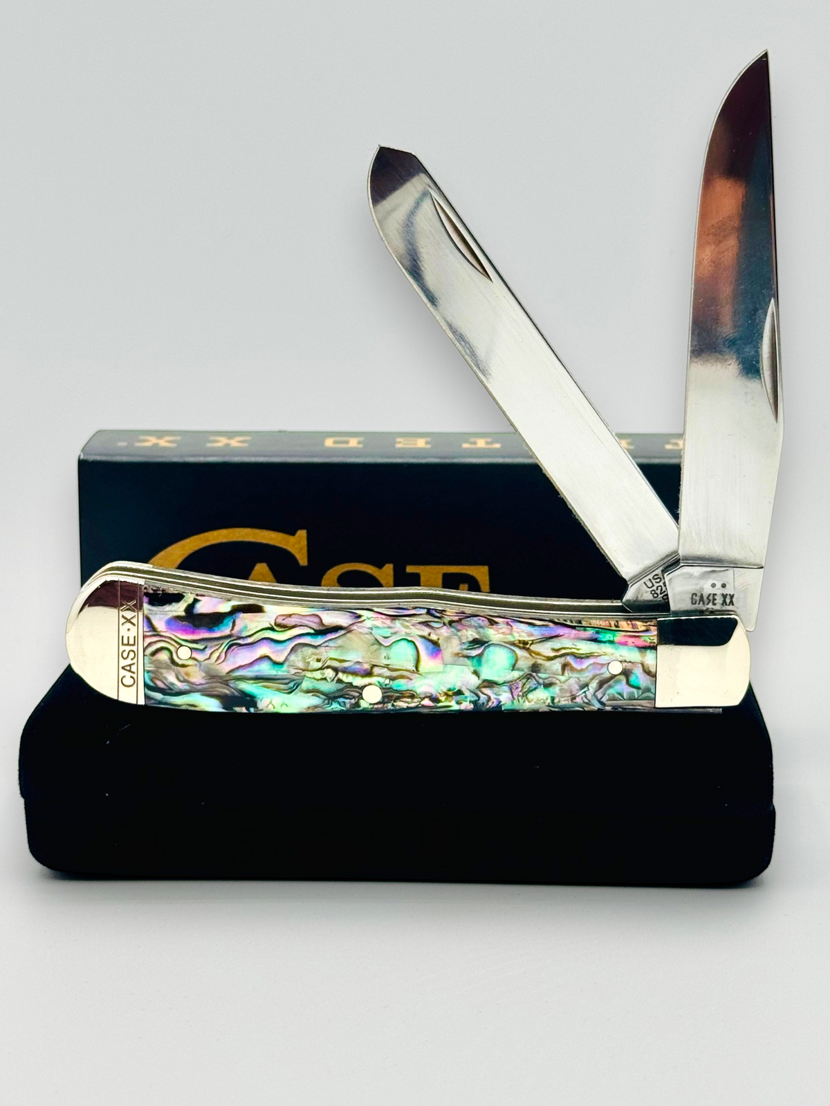 Case XX 12000 Genuine Abalone Trapper with Felt Box
