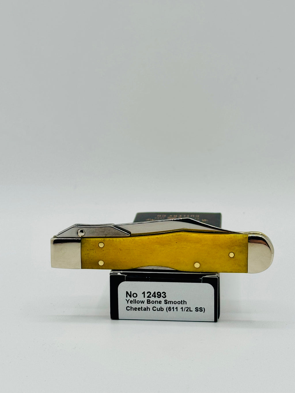 Case XX 12493 Yellow Smooth Bone Cheetah Cub Diamond Shield SFO — photo 8
