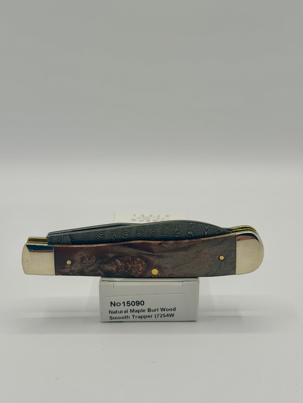 Case XX 15090 Natural Maple Burl Wood Ladder Damascus Trapper — packaging and knife together