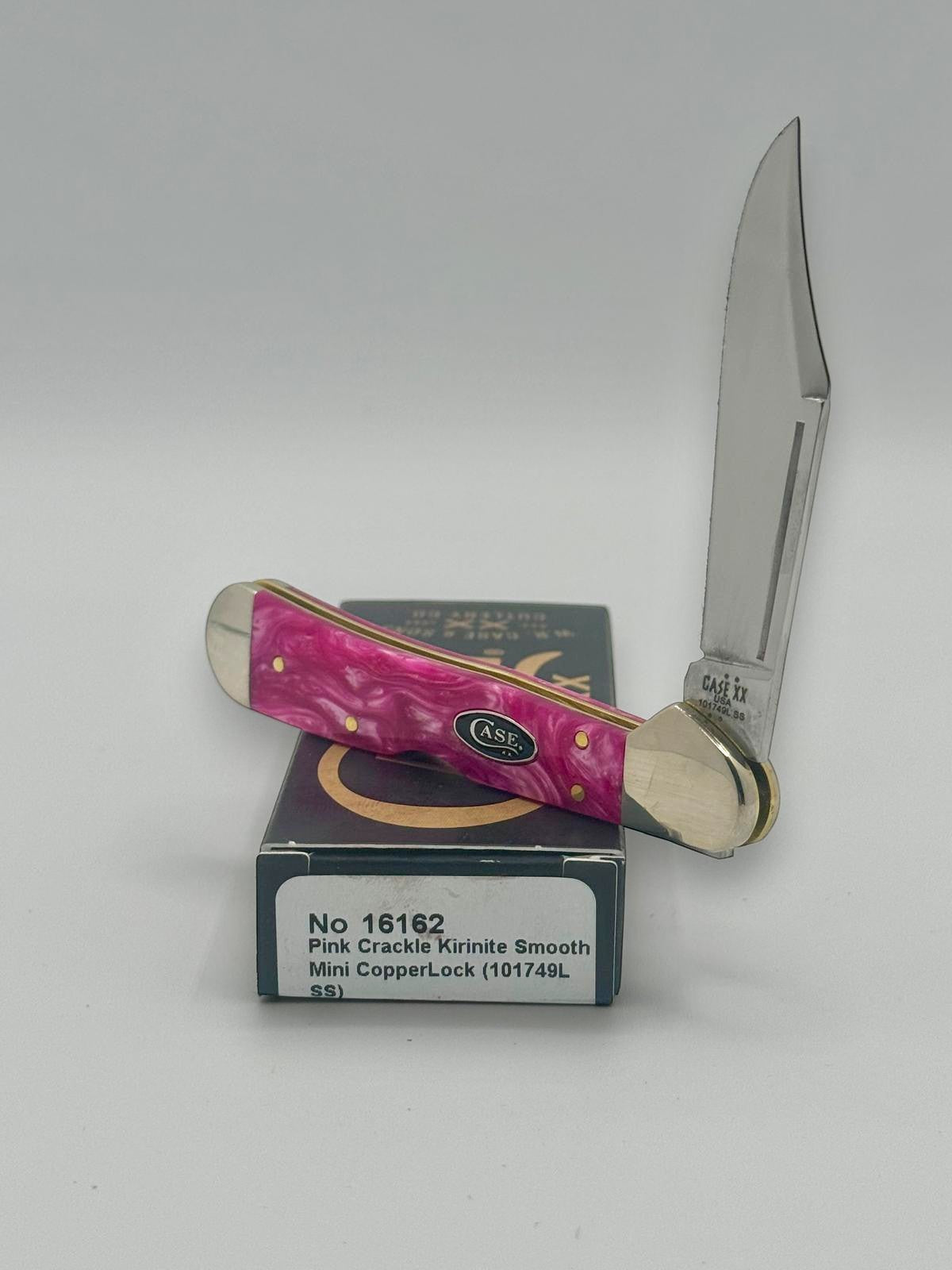 Case XX 16162 Pink Crackle Mini CopperLock — closed on Case box