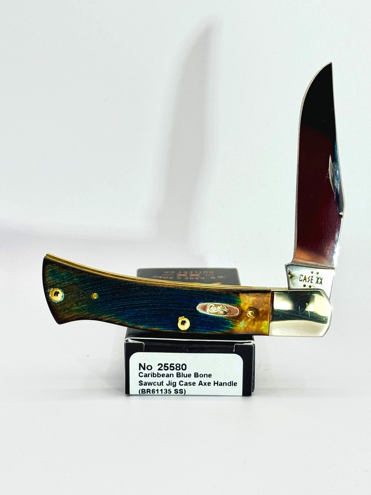 Case XX 25580FDU Fired Up Caribbean Blue Bone Sawcut Reef Axe Handle, photo 1