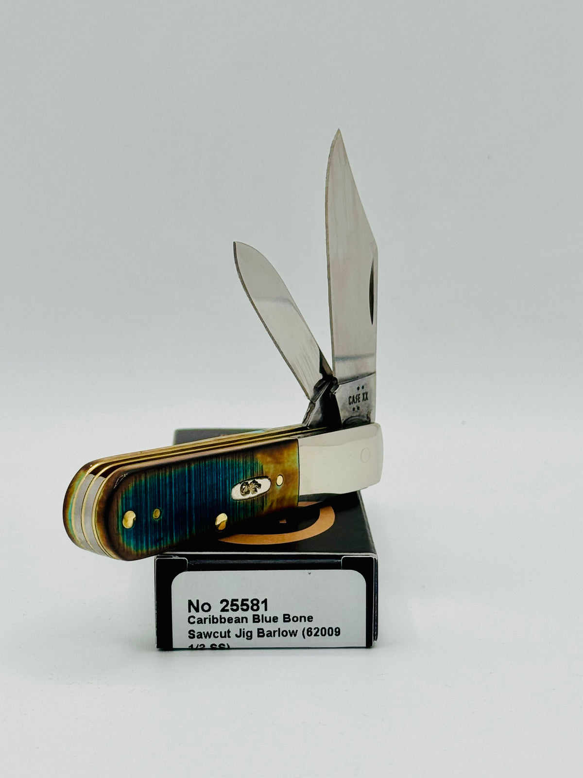 Case XX 25581FDU Fired Up Caribbean Blue Bone Sawcut Barlow — photo 3