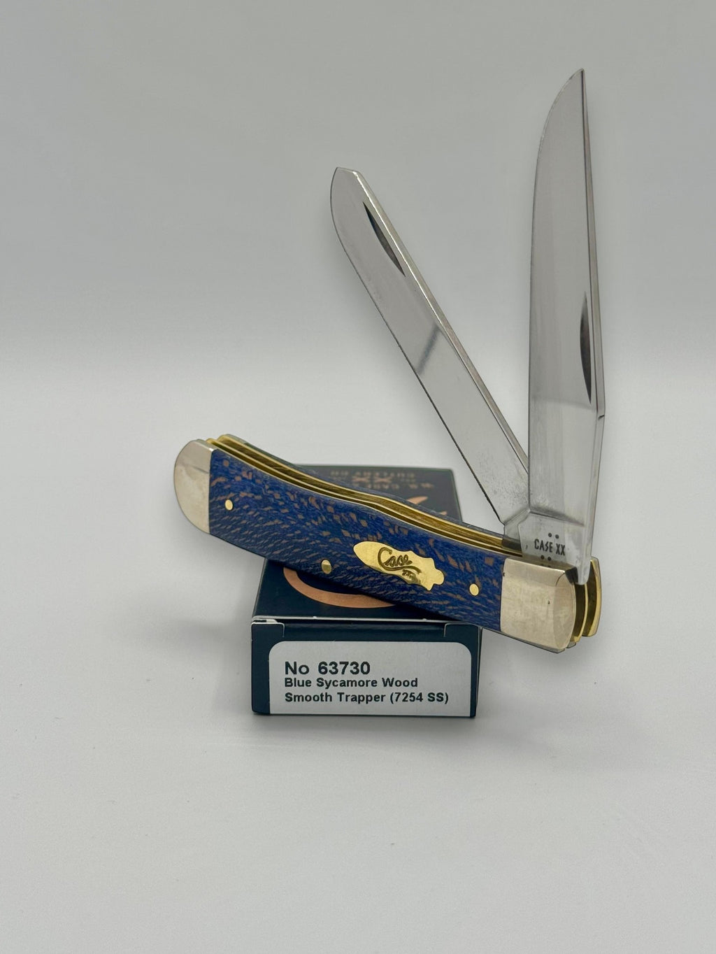 Case XX 63730 Blue Sycamore Trapper — closed on Case box
