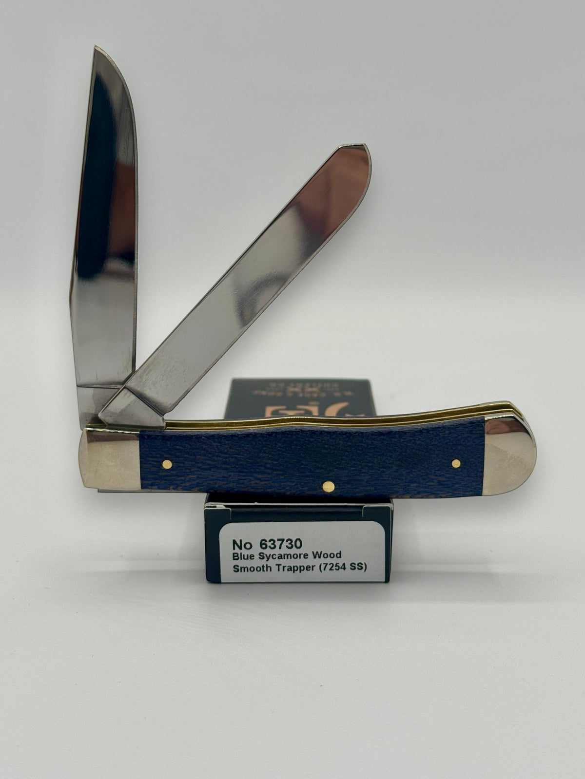 Case XX 63730 Blue Sycamore Trapper — angled open view