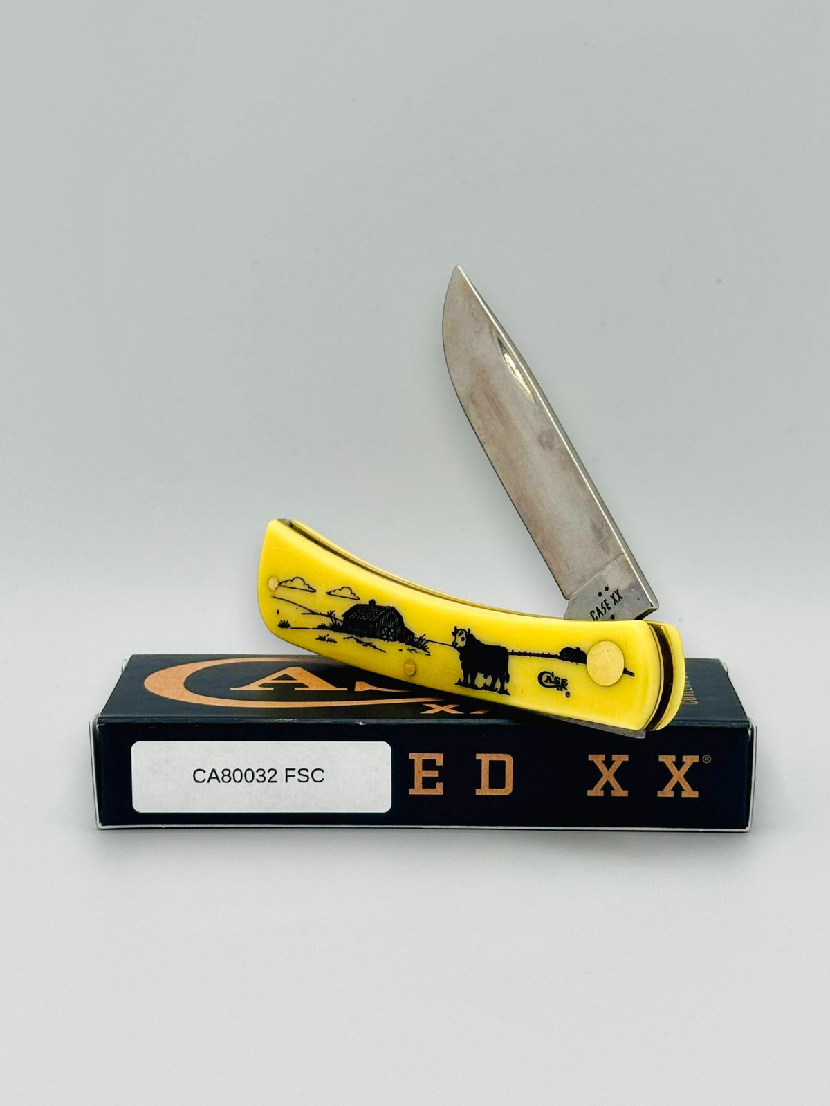 Case XX 80032FSC Farm Series Cow Yellow Synthetic Sod Buster Jr — photo 2