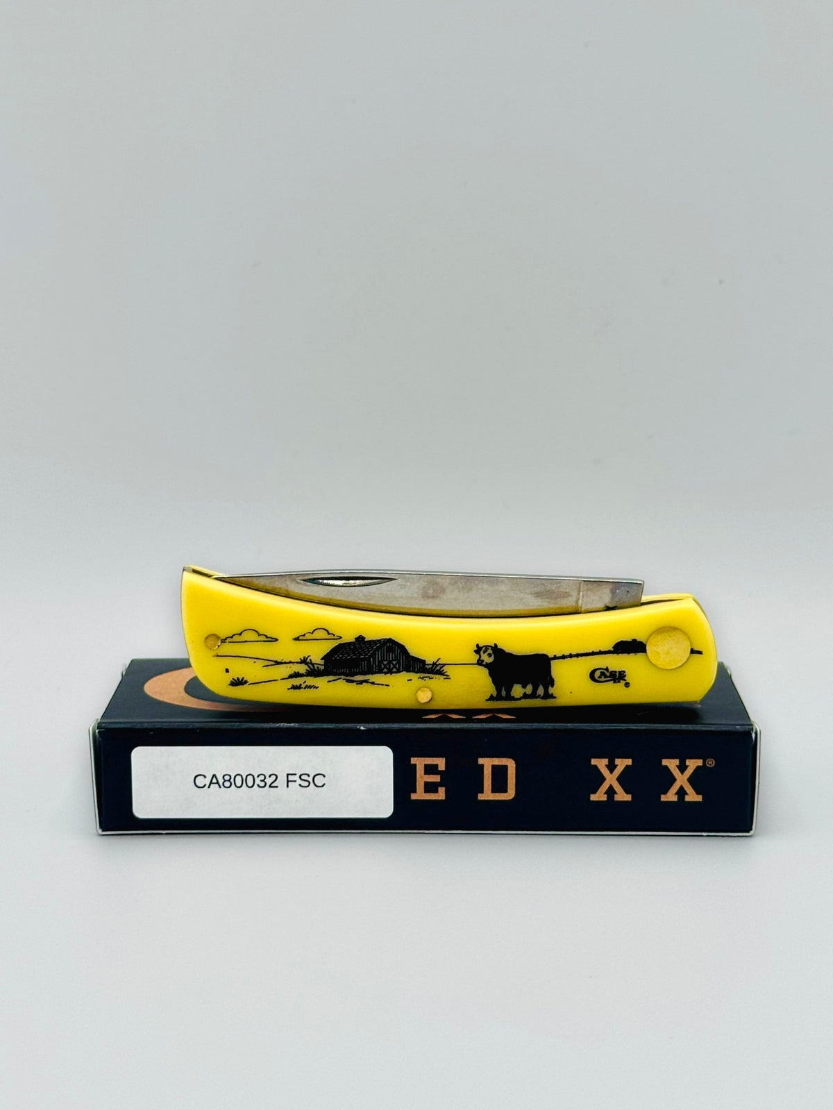 Case XX 80032FSC Farm Series Cow Yellow Synthetic Sod Buster Jr — photo 7
