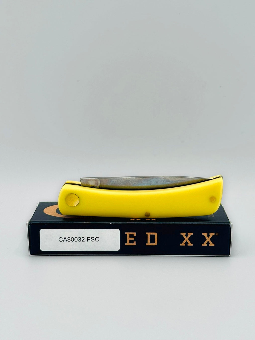 Case XX 80032FSC Farm Series Cow Yellow Synthetic Sod Buster Jr — photo 8