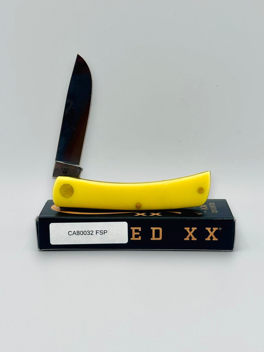 Case XX 80032FSP Farm Series Pig Yellow Synthetic Sod Buster Jr — photo 6