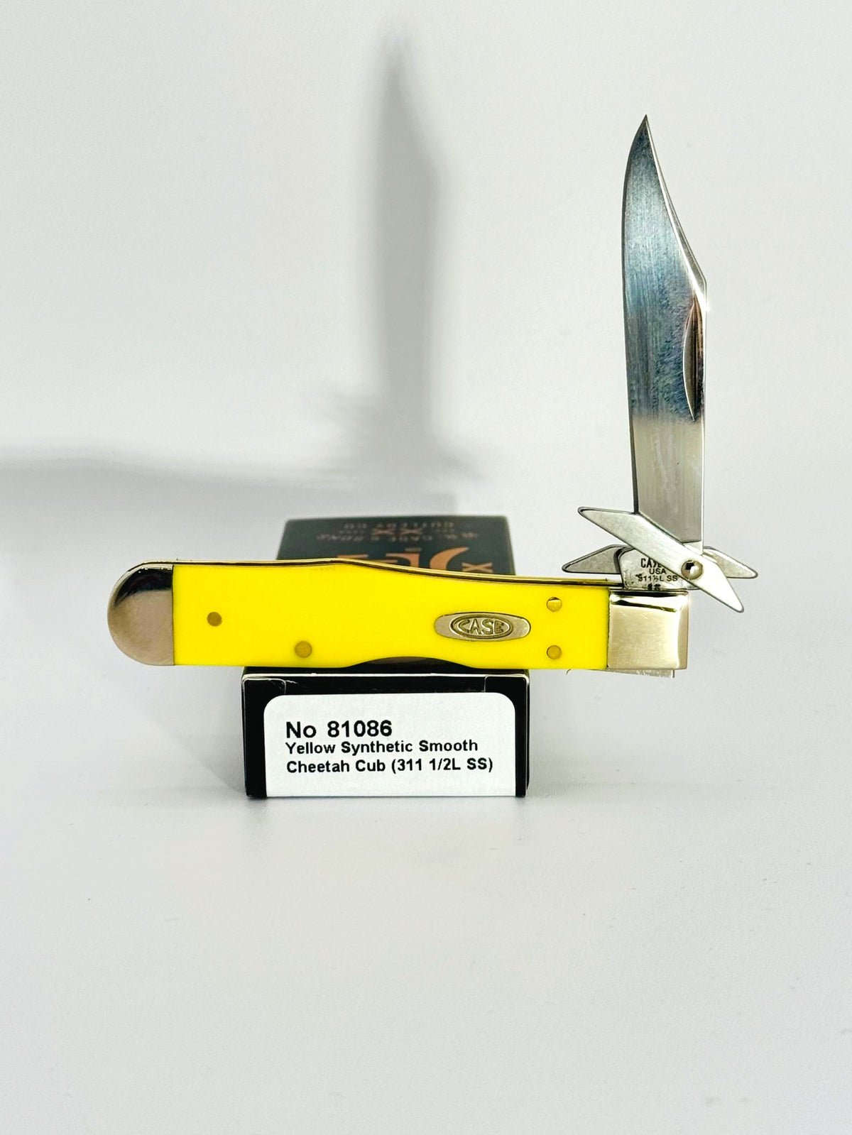 Case XX 81086 yellow synthetic Cheetah Cub, photo 1