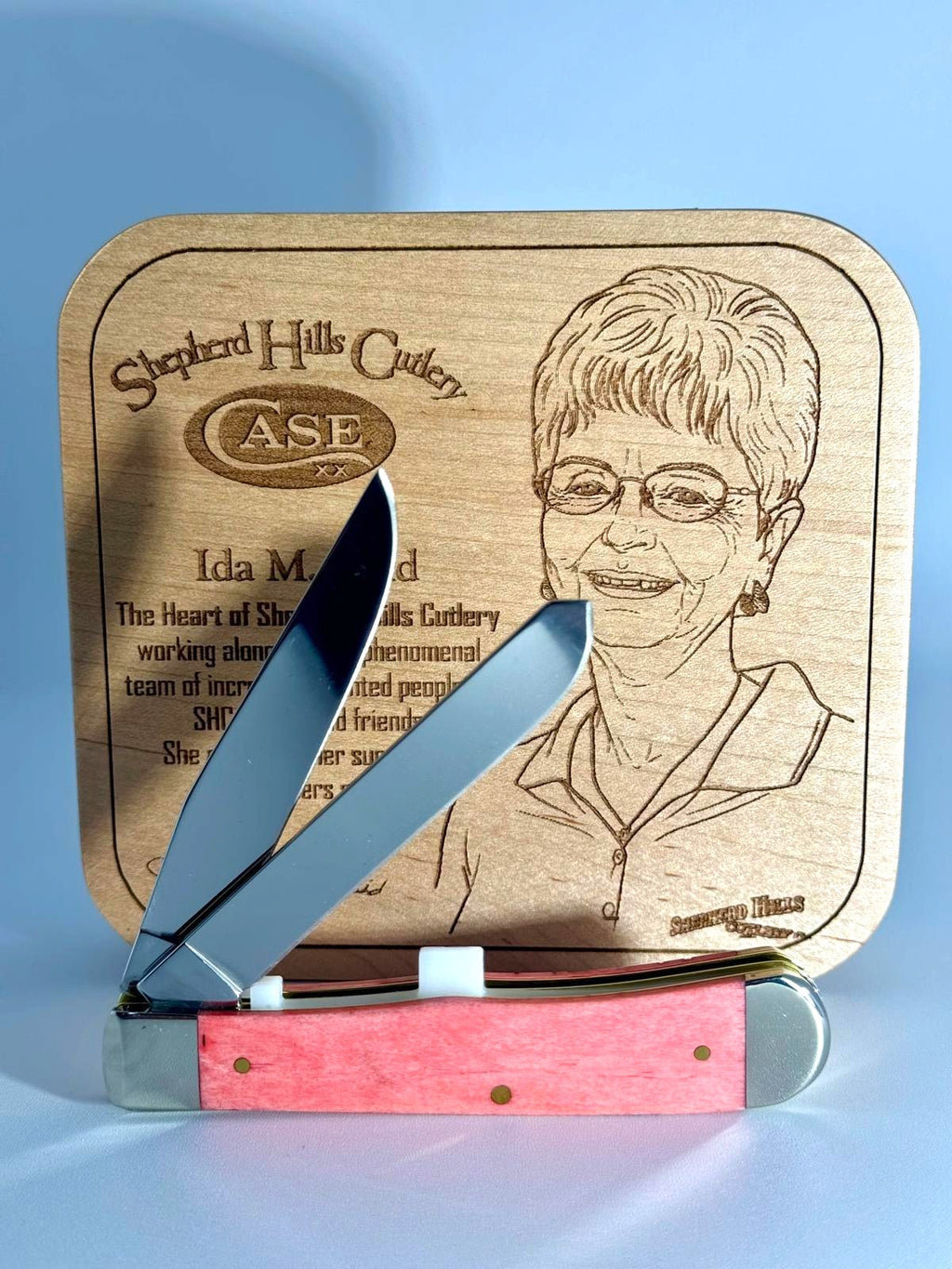 Case XX Ida Reid Lebanon commemorative Trapper with etched pink handle, photo 7