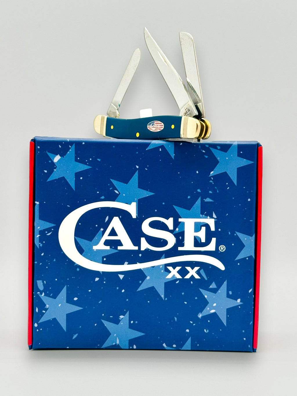 Case XX 10863 Navy Blue Synthetic Medium Stockman — cigar box lid and knife