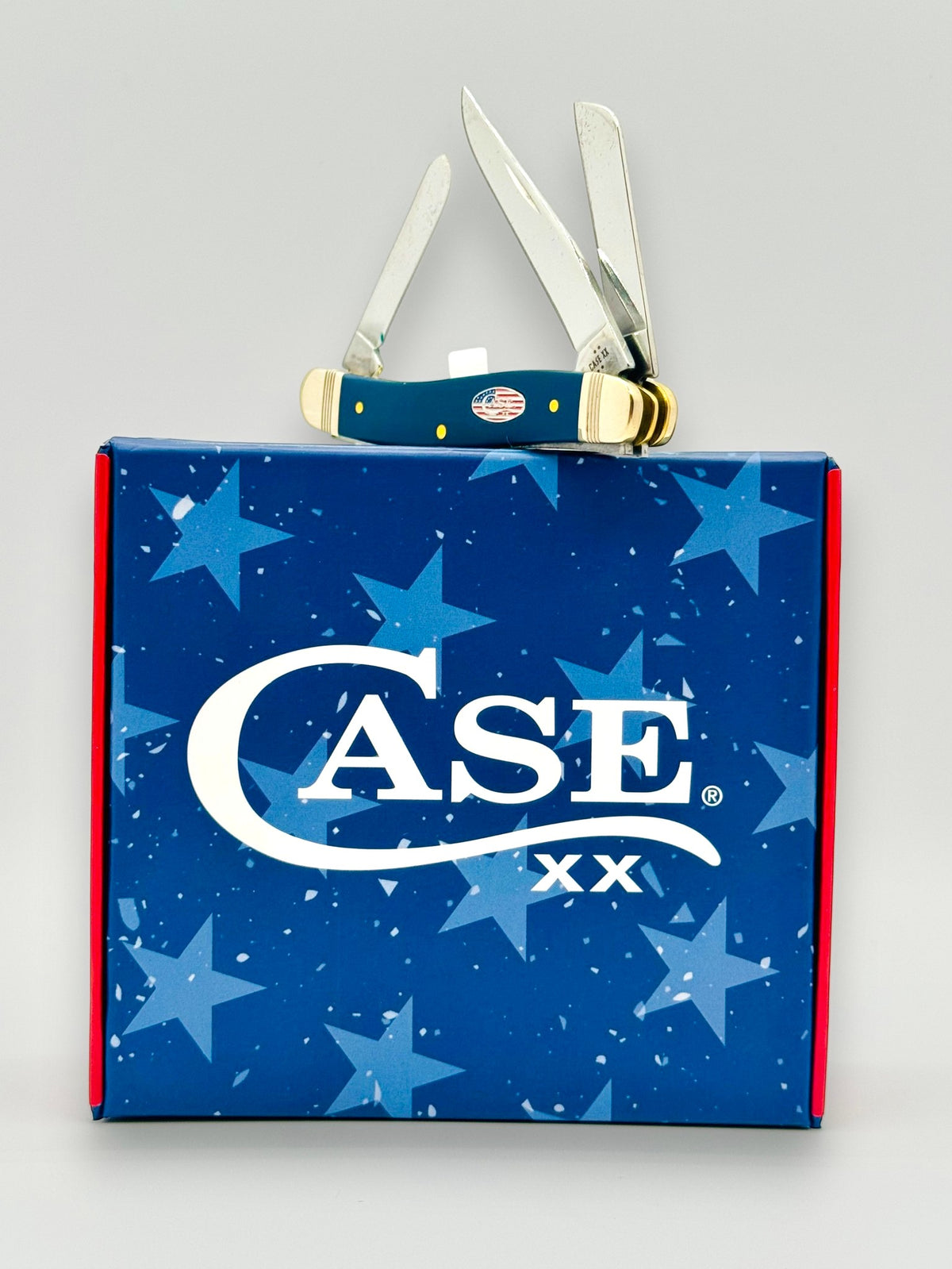 Case XX 10863 Navy Blue Synthetic Medium Stockman — cigar box lid and knife