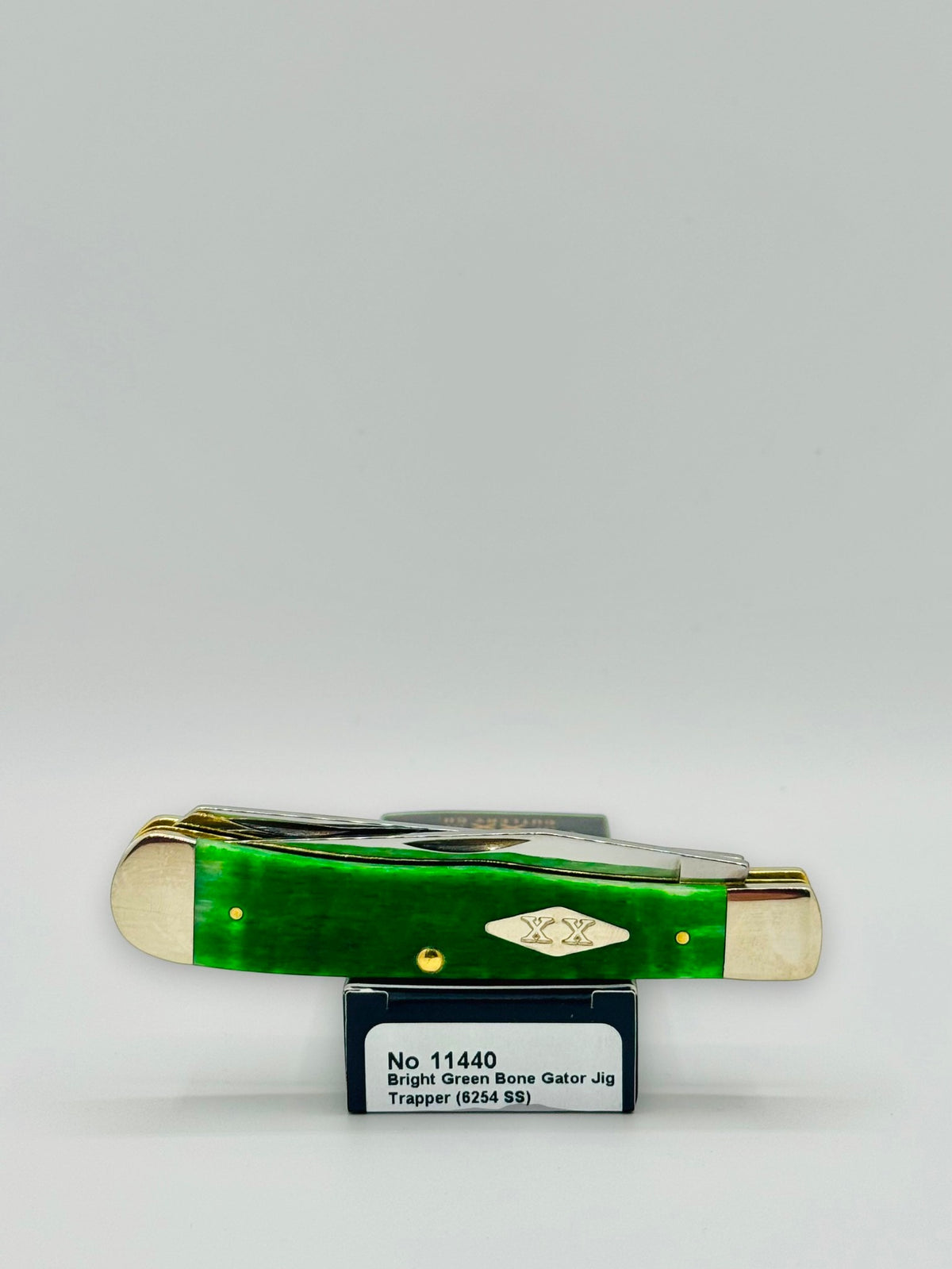 Case XX 11440 Bright Green Bone Gator Jig Trapper — profile on Case packaging