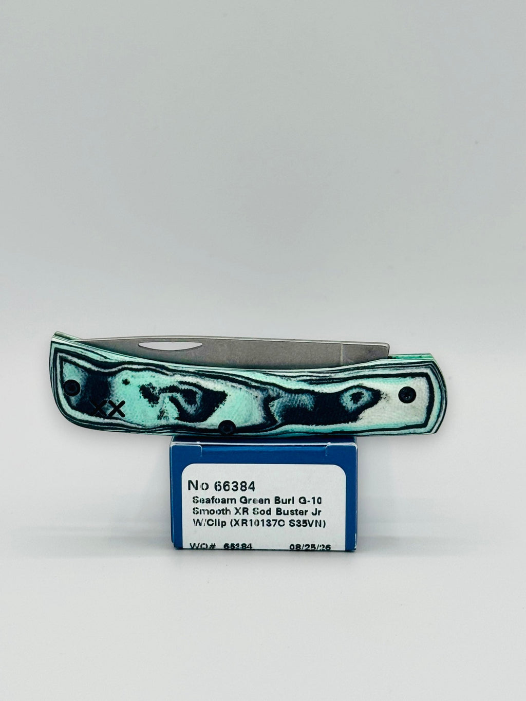 Case XX 66384 Crossroads Seafoam G-10 Sod Buster Jr — profile on Case packaging
