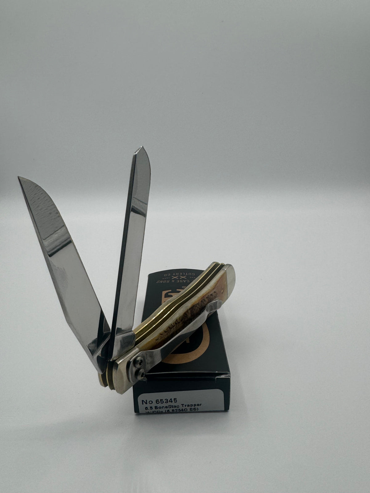 Pigeon Roost Knives Case XX 6.5 BoneStag Trapper pocket knife with dual stainless steel blades and pocket clip