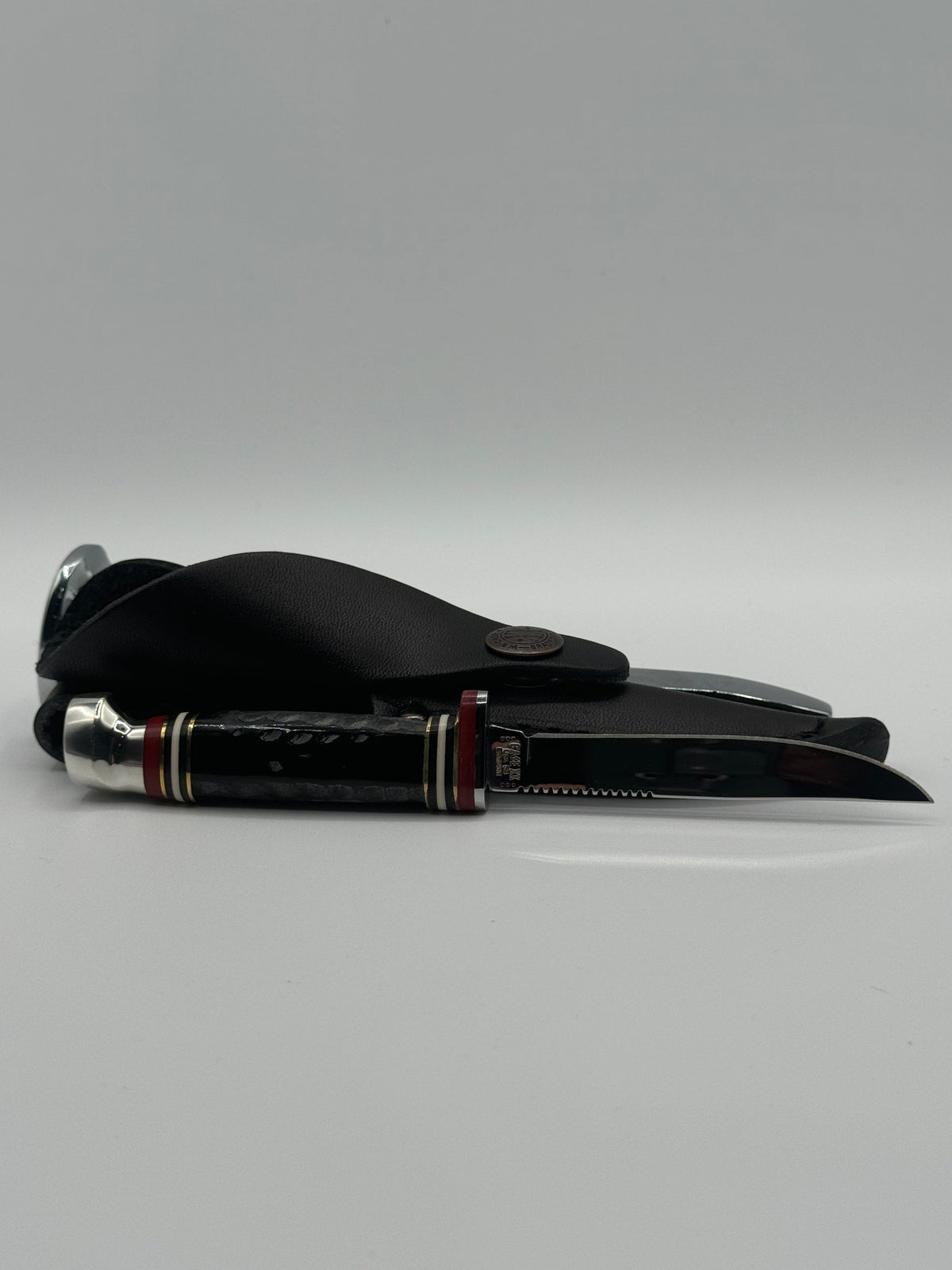 Pigeon Roost Knives Case XX Mini Finn fixed blade knife with jigged buffalo horn handle and leather sheath