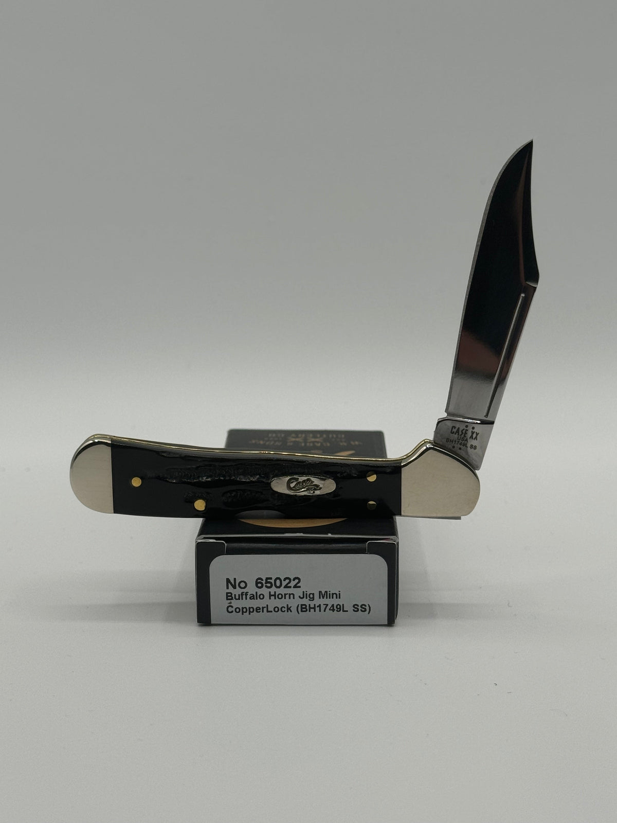 Pigeon Roost Knives Case XX Mini CopperLock pocket knife with jigged buffalo horn handle and locking clip blade