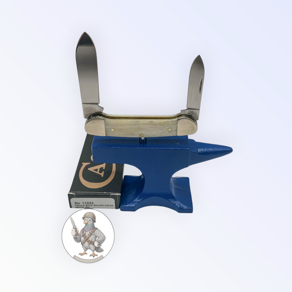 Case XX 11023 Canoe in smooth natural bone — angled open view on Case XX packaging