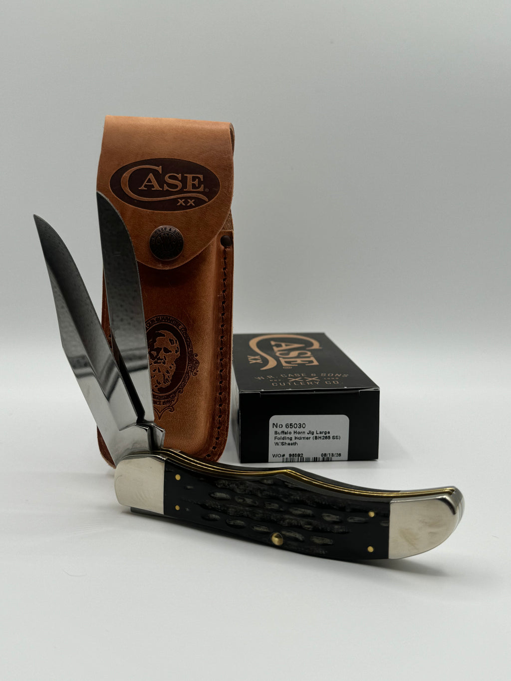 Case XX 65030 Folding Hunter Jigged Buffalo Horn — photo 3