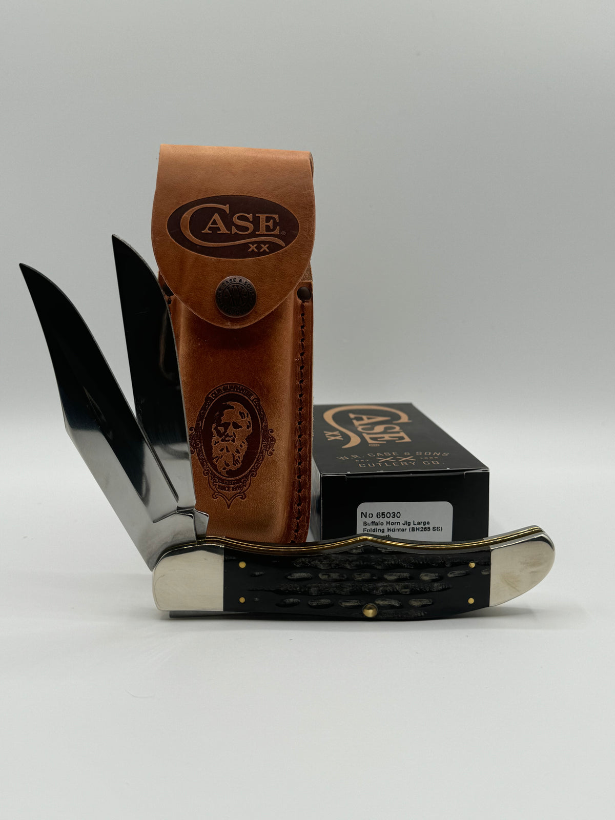 Case XX 65030 Folding Hunter Jigged Buffalo Horn — photo 5