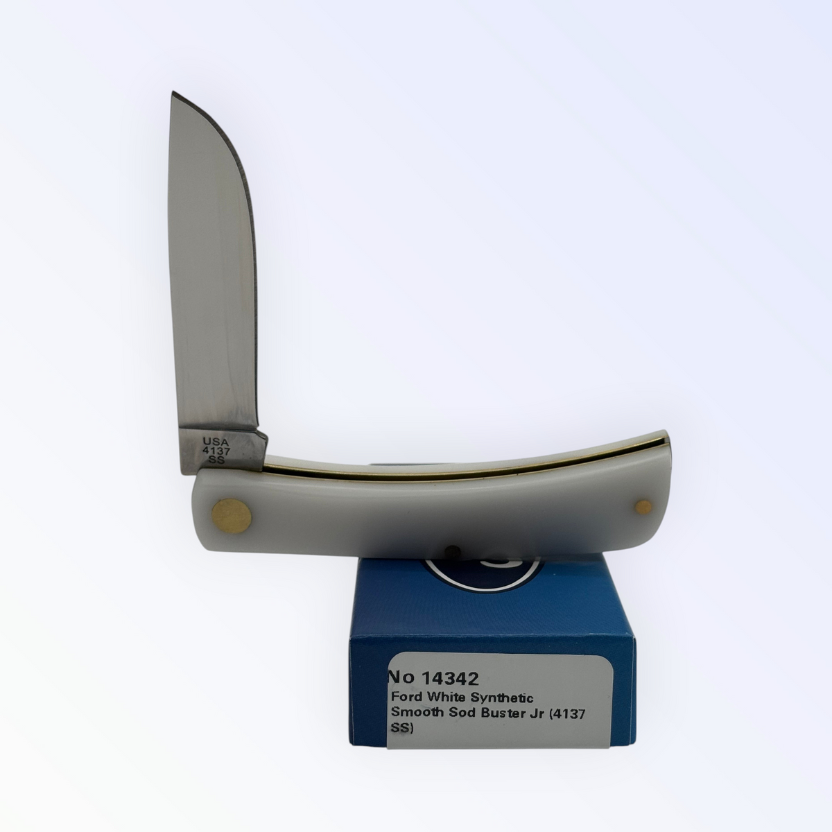 Ford Sod Buster Jr White The Universal Car by Case XX (14342), close view of handle texture with blades open on box