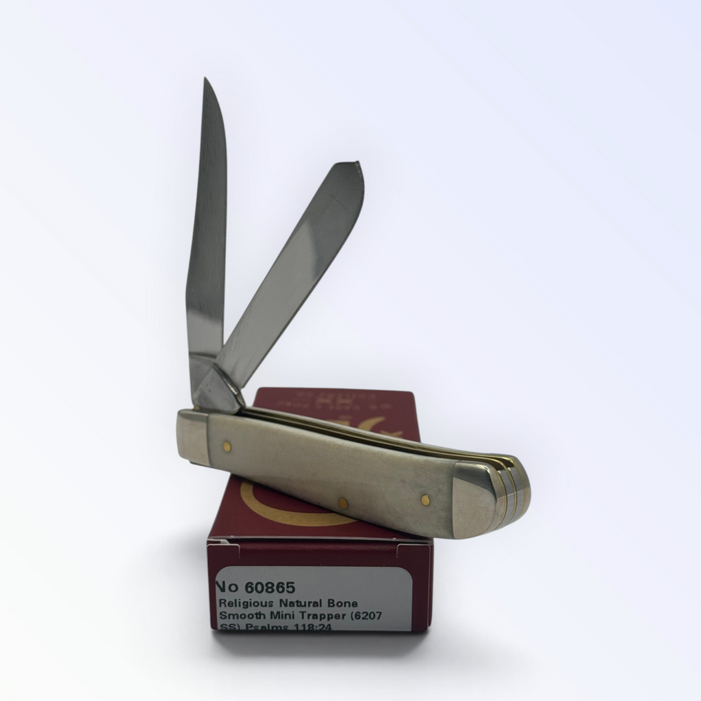 Case XX 60865 – Religious Natural Bone Mini Trapper (Psalms 118:24) — photo 4