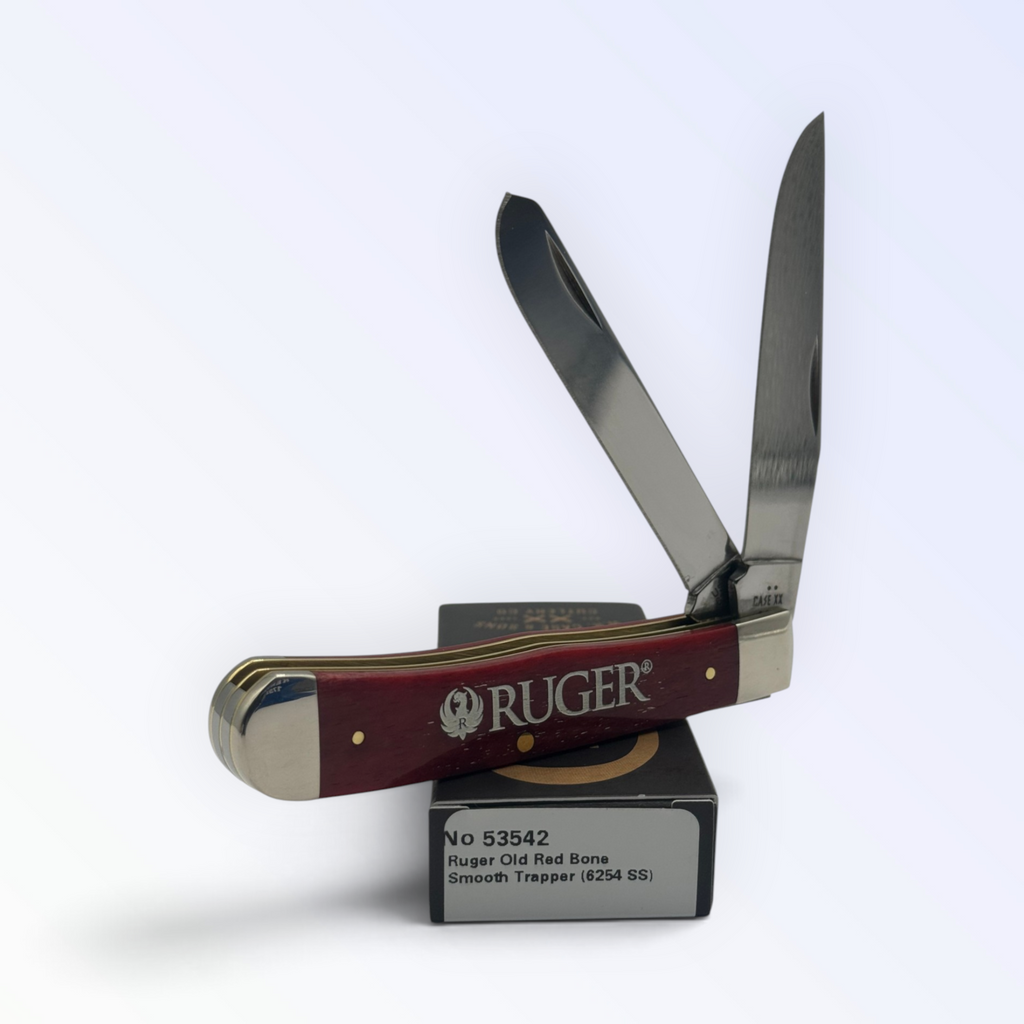 Case XX 53542 Trapper in Ruger smooth red — angled open view on Case XX packaging