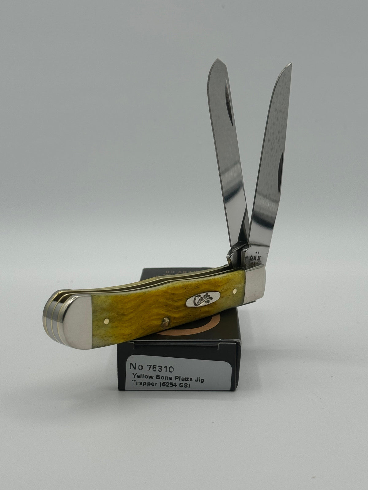Pigeon Roost Knives Case XX Trapper pocket knife with yellow jigged bone handle and two stainless steel blades